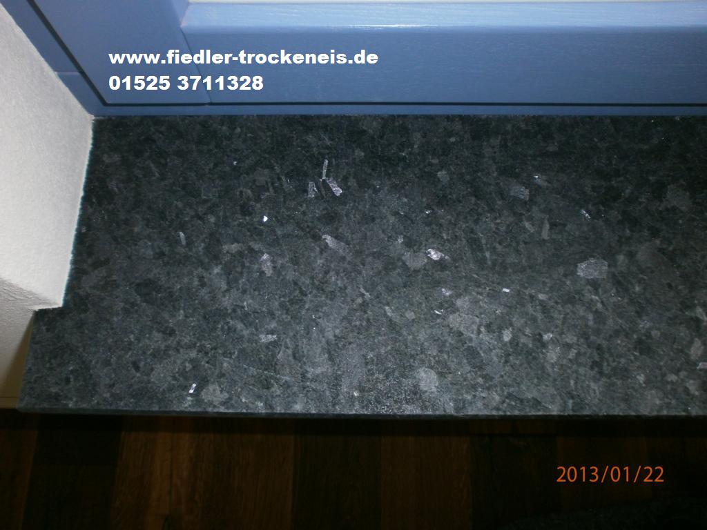 Trockeneisreinigung Naturstein Fensterbank