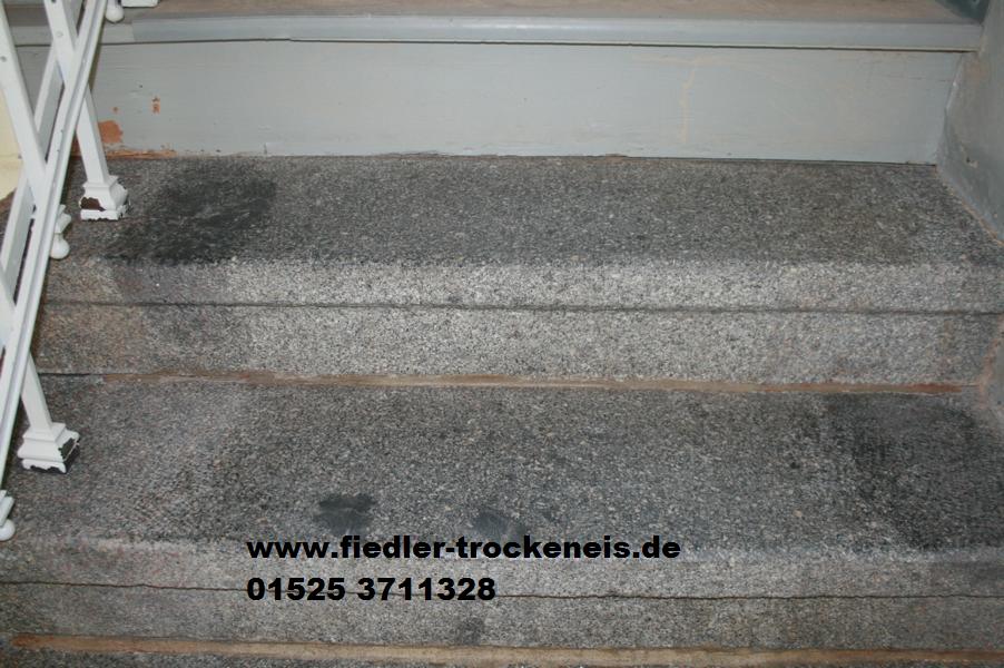 Trockeneisstrahlen Granit