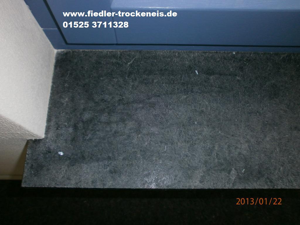 Trockeneisstrahlen Naturstein Fensterbank
